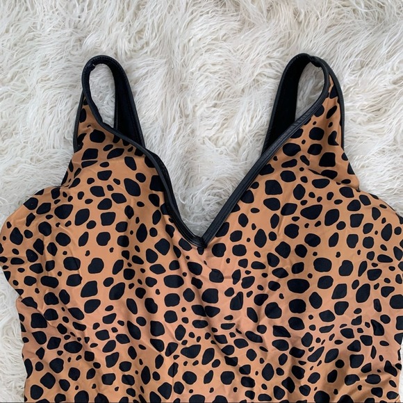 Gabifresh x Swimsuits for All Leopard Swimsuit One Piece Size 24 E/F - Picture 6 of 16
